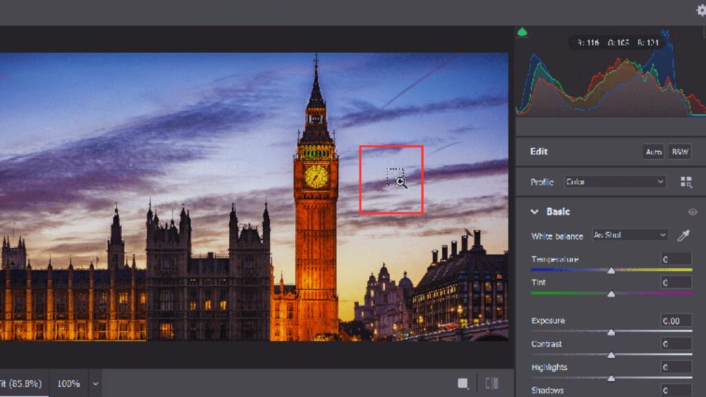 A picture of selecting cropping tool